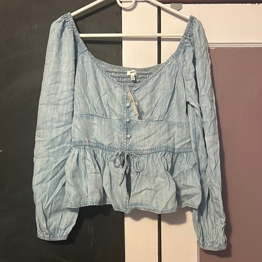 Aerie| NWT Light Blue Peasant Top